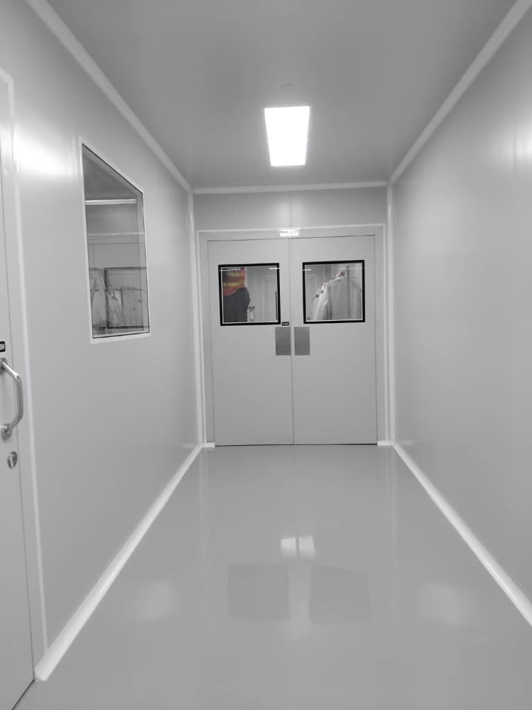 Sterile cleanroom hallway